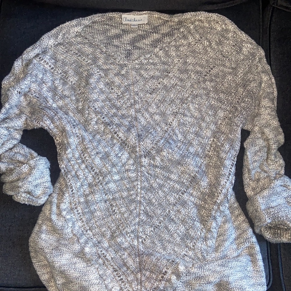 Cloud Chaser Grey & White Knit Sweater Size L